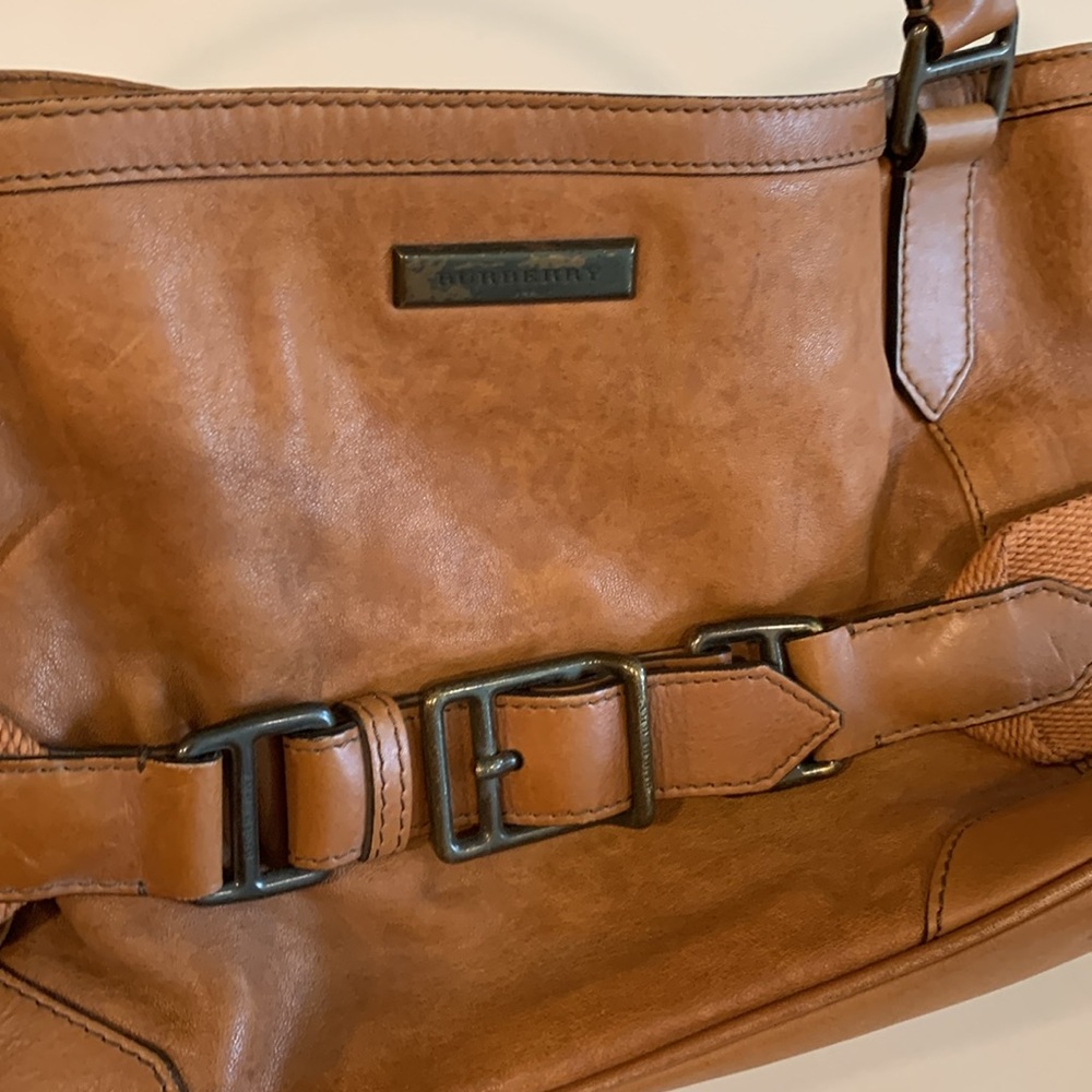 Burberry Belt Bag with Adjustable Strap - Picture 11 of 16